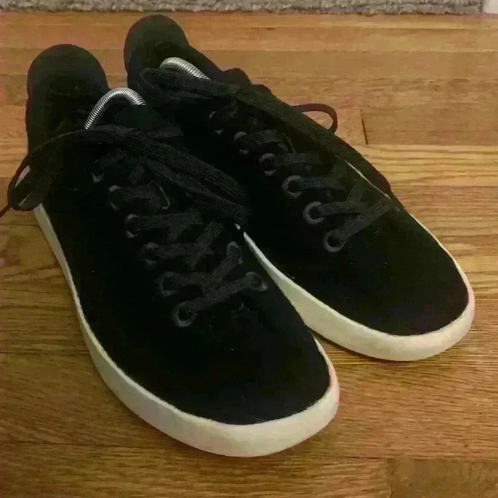 Allbirds Black Wool Pipers Everyday Sneaker, Mens Size 11, missing insole